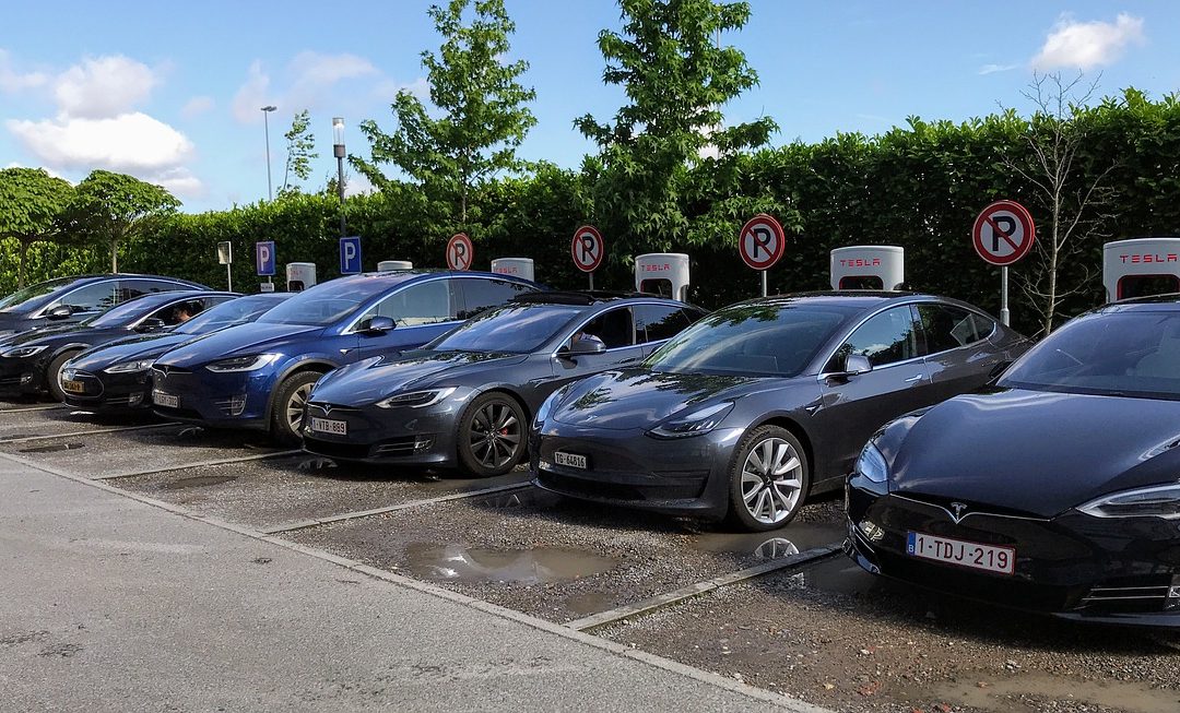 Tržišna vrijednost Tesle blizu 400 milijardi dolara